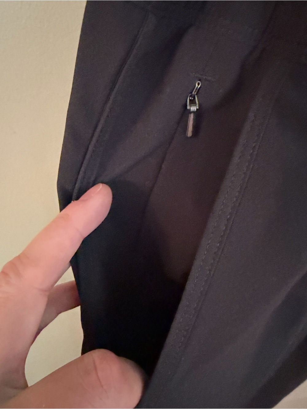 Patagonia SMALL Black Fleetwith Sleeveless Drawstring Jumpsuit NWOT NEVER WORN 😍 - Picture 3 of 16